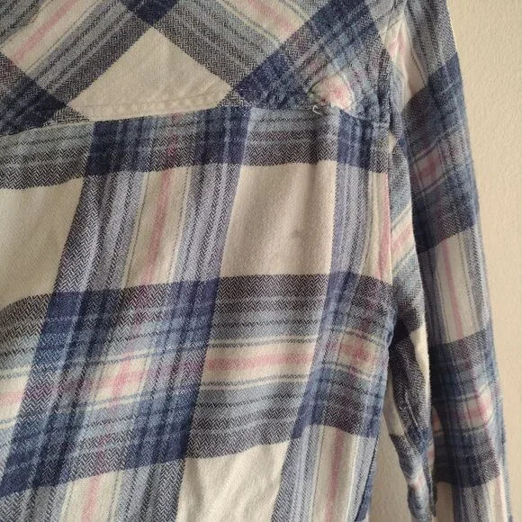 Rails Charli Shirt M Blue Pink Plaid Flowy Relaxed Fit Button Front Top - Picture 9 of 11